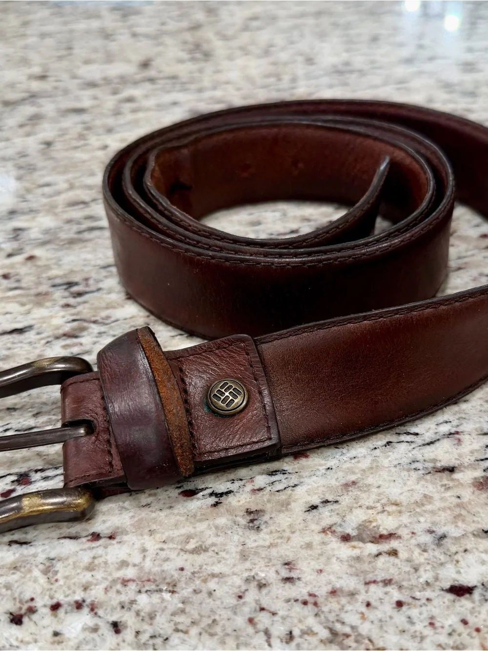 Vintage Columbia Belt Mens 42 Brown Genuine Leather Solid Brass Buckle 1.5”